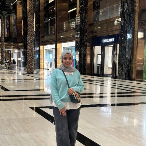 Omnia essam