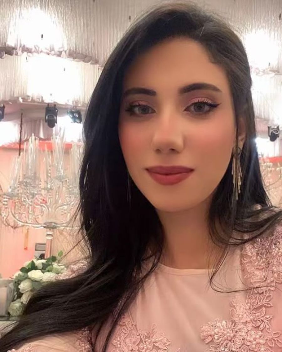 Nadia mostafa