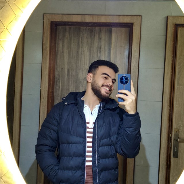 Nour Khaled Azab